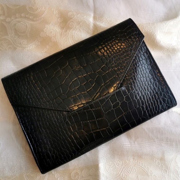 *sold* Danier black leather minimalist clutch, embossed snakeskin pattern purse - Picture 1 of 7